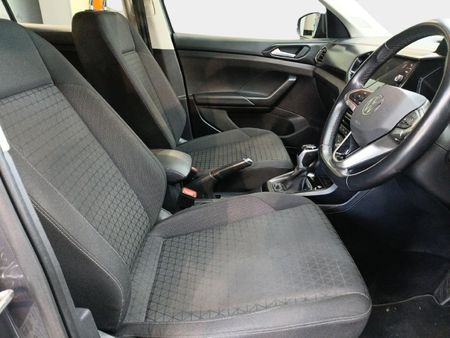 2023-Volkswagen-T-Cross-10-TSI-Comfortline-Auto_10