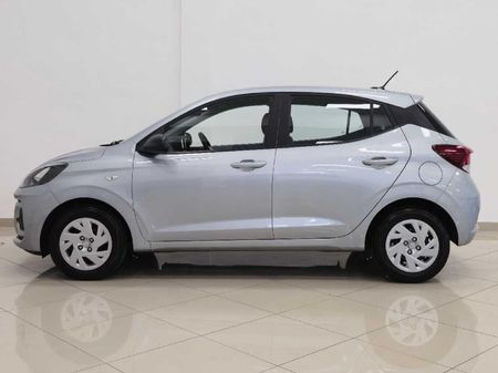 2025-Hyundai-Grand-i10-10-Motion_3