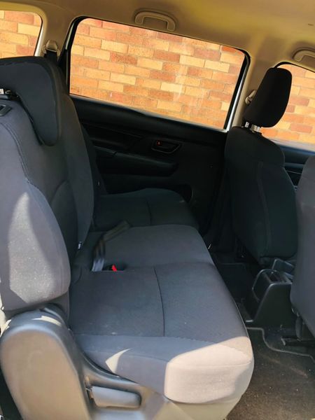 2025-Suzuki-Ertiga-15-GL_10