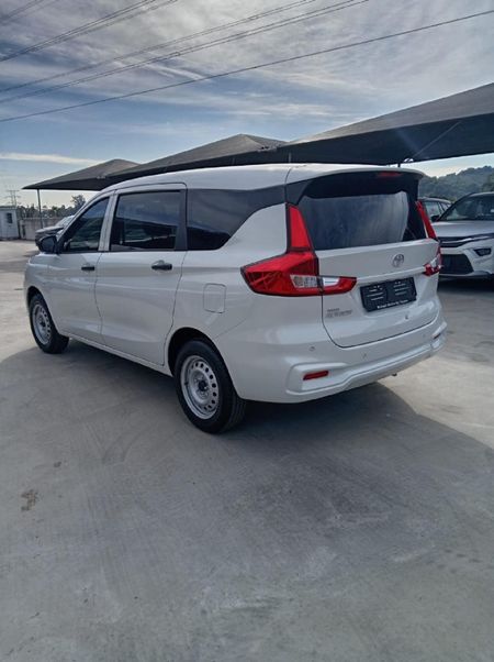 2026-Toyota-Rumion-15-S_7