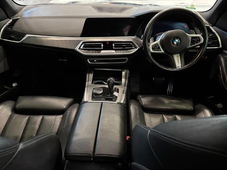 2019-BMW-X5-xDrive30d-M-Sport_9