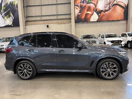 2019-BMW-X5-xDrive30d-M-Sport_1