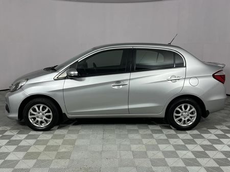 2017-Honda-Brio-12-Comfort_5