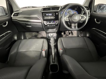 2017-Honda-Brio-12-Comfort_6