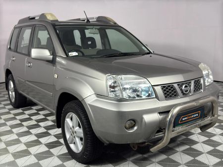 2005-Nissan-X-Trail-25-SE_2