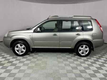 2005-Nissan-X-Trail-25-SE_5