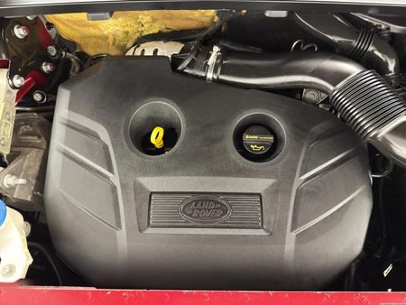 2015-Land-Rover-Range-Rover-Evoque-20-Si4-Dynamic_13