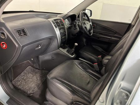 2009-Hyundai-Tucson-20-GLS_9