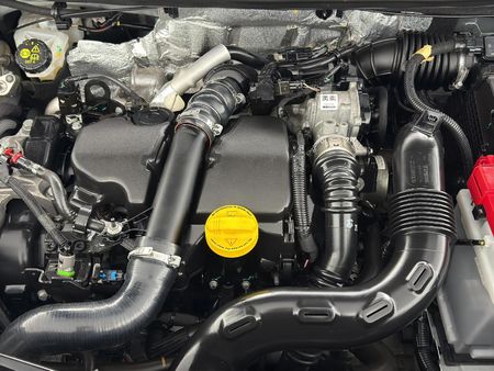 2021-Renault-Duster-15-dCi-Techroad-Auto_14