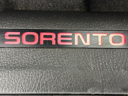 2012-Kia-Sorento-22D-4x4-Auto-7-seat_12