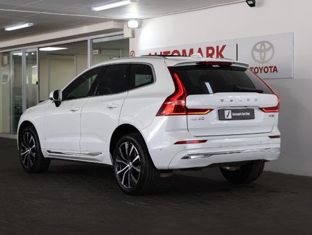 2023-Volvo-XC60-B5-Ultimate-Bright-Geartronic-AWD_10