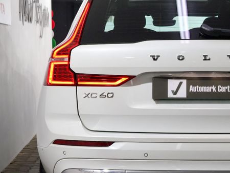2023-Volvo-XC60-B5-Ultimate-Bright-Geartronic-AWD_11