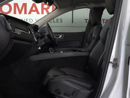 2023-Volvo-XC60-B5-Ultimate-Bright-Geartronic-AWD_16