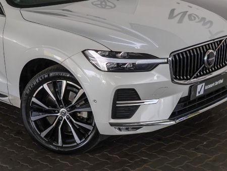 2023-Volvo-XC60-B5-Ultimate-Bright-Geartronic-AWD_1