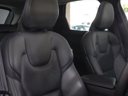 2023-Volvo-XC60-B5-Ultimate-Bright-Geartronic-AWD_25