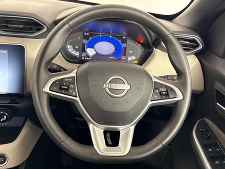 2024-Nissan-Magnite-10T-Acenta_13