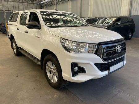 2018-Toyota-Hilux-24-GD-6-Raised-Body-SRX-Auto-Double-Cab_2
