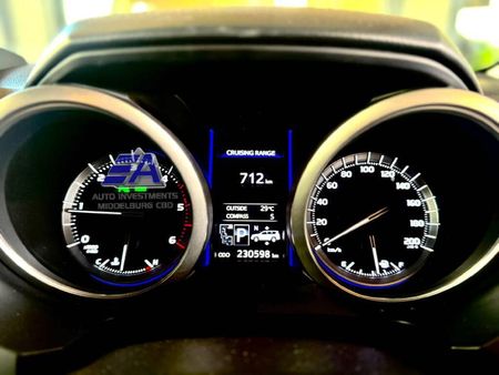 2014-Toyota-Land-Cruiser-Prado-30-TDI-VX-Auto_14