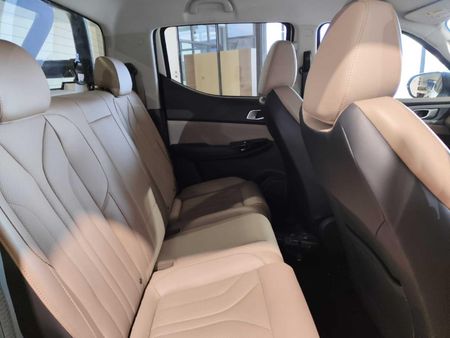 2026-Changan-Hunter-20T-Reev-CE-Double-Cab-Auto_7