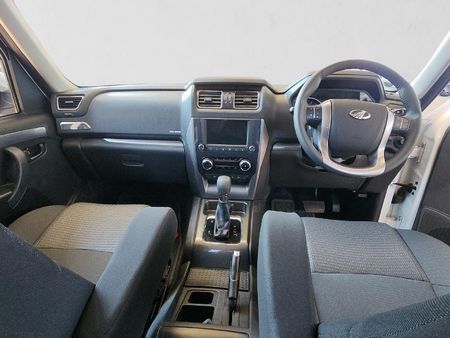 2026-Mahindra-Pik-Up-22-mHawk-S11-Auto-Double-Cab_17