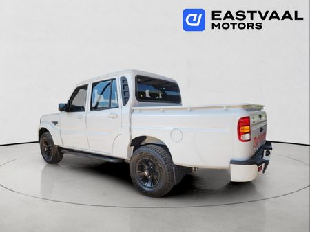 2026-Mahindra-Pik-Up-22-mHawk-S11-Auto-Double-Cab_4