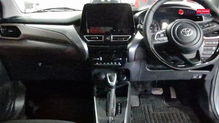 2026-Toyota-Starlet-Cross-15XR-Auto_5