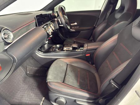 2019-Mercedes-Benz-A-Class-A-200-Auto_9