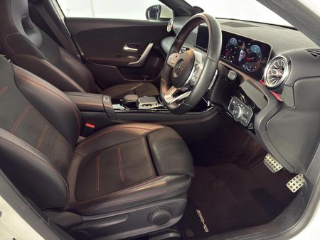 2019-Mercedes-Benz-A-Class-A-200-Auto_10