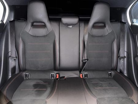 2019-Mercedes-Benz-A-Class-A-200-Auto_8