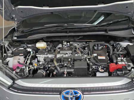 2026-Toyota-Corolla-Cross-18-XS-Hybrid_3