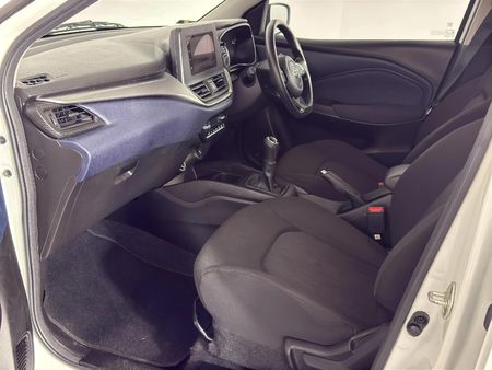2022-Toyota-Starlet-15-XI_9