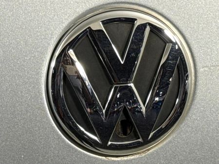 2012-Volkswagen-Polo-Vivo-14-Blueline_12