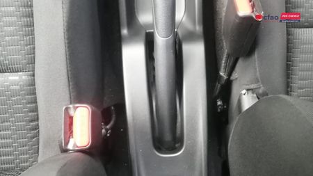 2025-Suzuki-Swift-12-GL-Auto_12