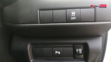 2025-Suzuki-Swift-12-GL-Auto_19