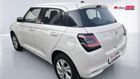 2025-Suzuki-Swift-12-GL-Auto_5
