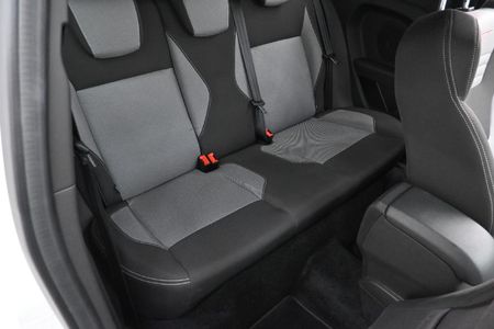 2018-Ford-Fiesta-ST-16-EcoBoost-GDTi_16