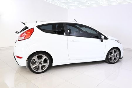 2018-Ford-Fiesta-ST-16-EcoBoost-GDTi_1