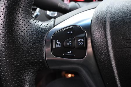 2018-Ford-Fiesta-ST-16-EcoBoost-GDTi_21