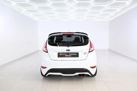 2018-Ford-Fiesta-ST-16-EcoBoost-GDTi_3