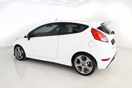 2018-Ford-Fiesta-ST-16-EcoBoost-GDTi_5