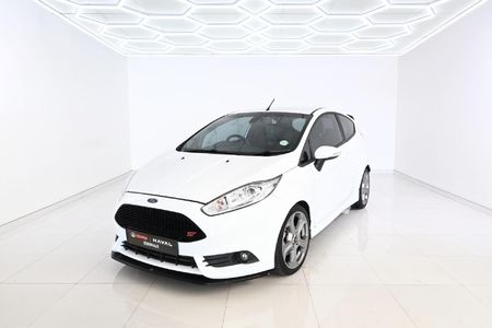 2018-Ford-Fiesta-ST-16-EcoBoost-GDTi_6