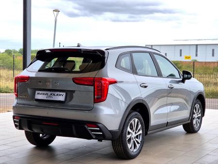 2026-Haval-Jolion-15T-City_18