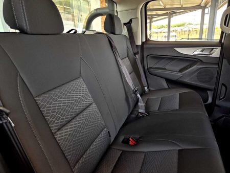 2026-GWM-P-Series-P300-20TD-SX-Double-Cab_14
