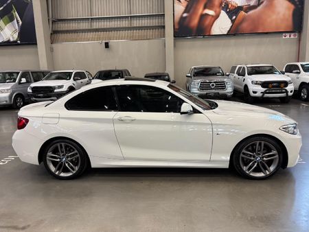 2016-BMW-2-Series-220d-Coupe-M-Sport-Auto_1