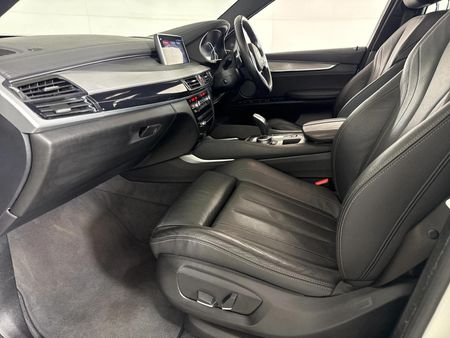 2019-BMW-X6-xDrive40d-M-Sport-Edition_9