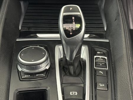 2019-BMW-X6-xDrive40d-M-Sport-Edition_11
