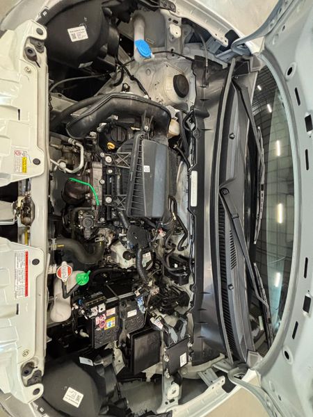 2025-Toyota-Vitz-10-XR-AMT_9