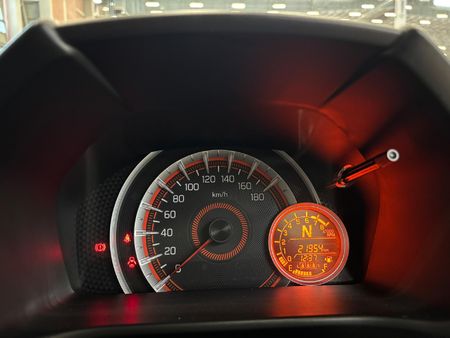 2025-Toyota-Vitz-10-XR-AMT_10