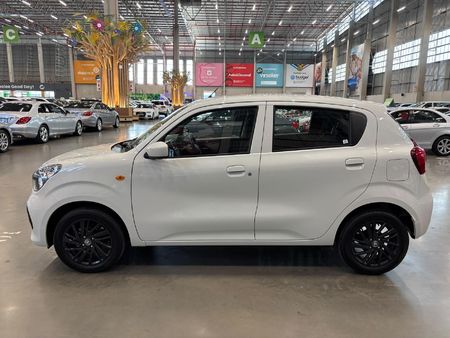 2025-Toyota-Vitz-10-XR-AMT_3