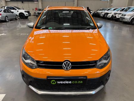 2012-Volkswagen-Polo-16-TDI-Cross_6